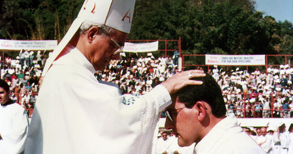 30 anos de episcopado - Destaque