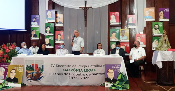 A Igreja da Amazônia se Reúne em Santarém